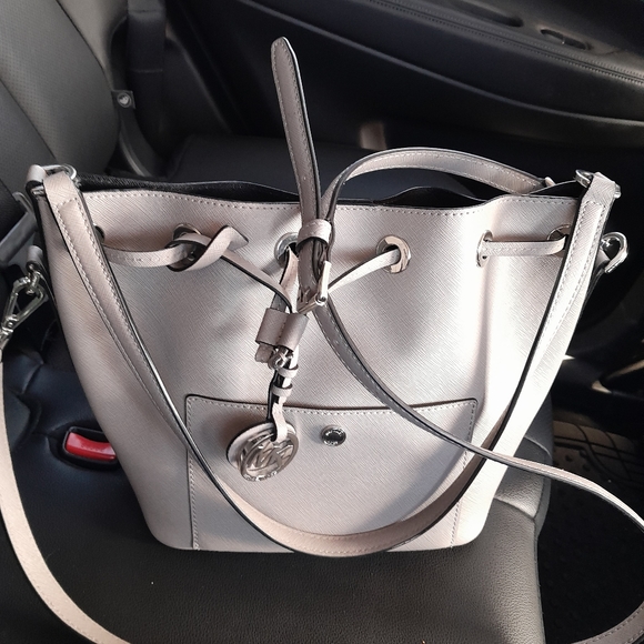 Brand new Grey MK purse - Picture 4 of 5
